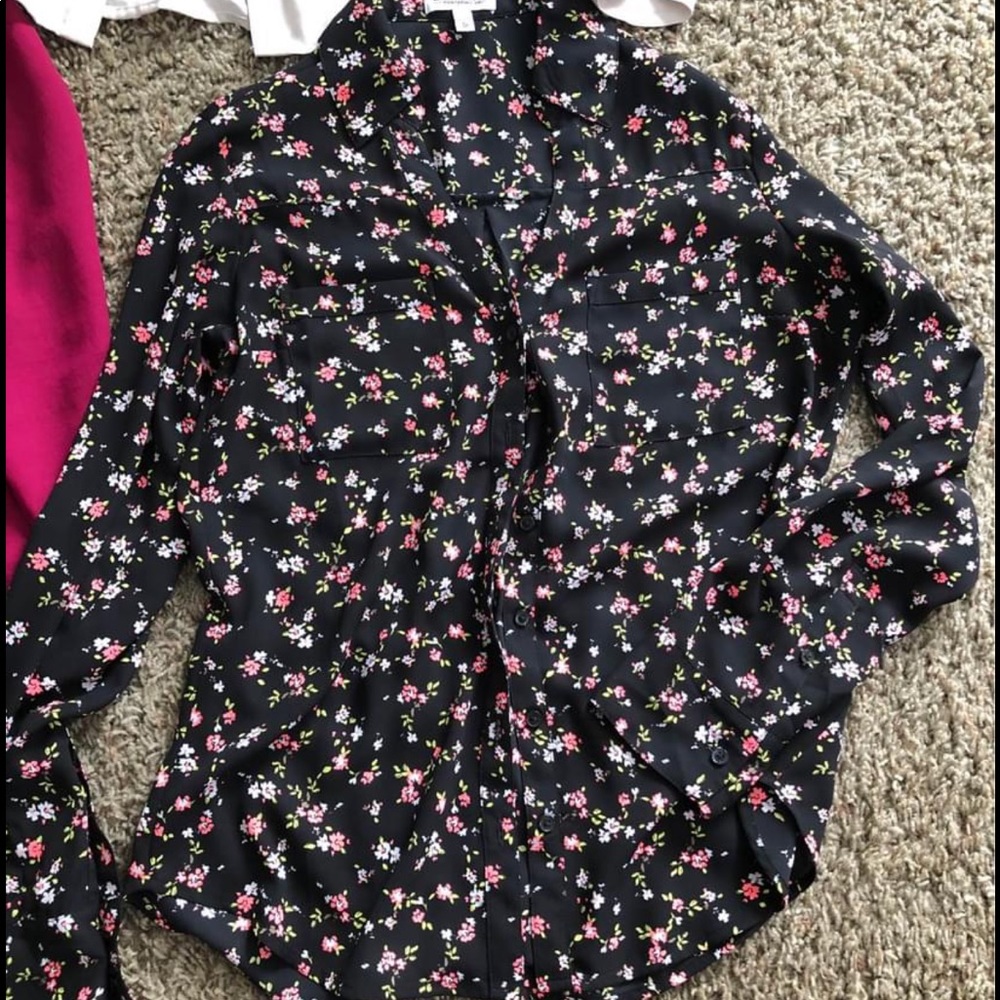 Women’s express portfolio shirt